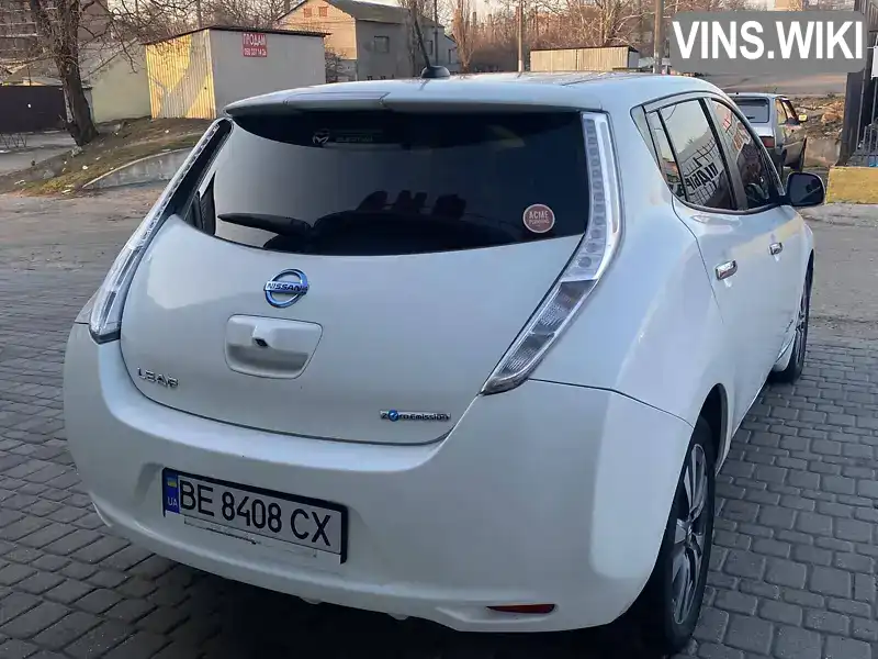 1N4AZ0CP7FC325941 Nissan Leaf 2015 Хетчбек  Фото 4