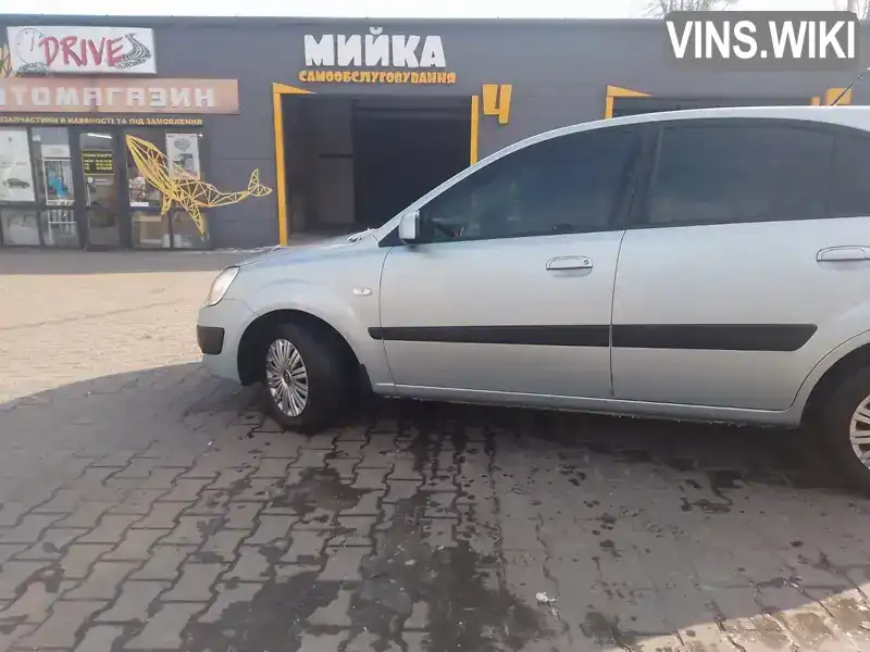 Хэтчбек Kia Rio 2007 1.4 л. Ручная / Механика обл. Днепропетровская, Кривой Рог - Фото 1/21