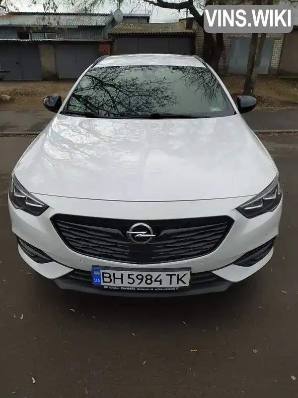 W0VZT8EF1L1000426 Opel Insignia 2019 Універсал 1.6 л. Фото 1