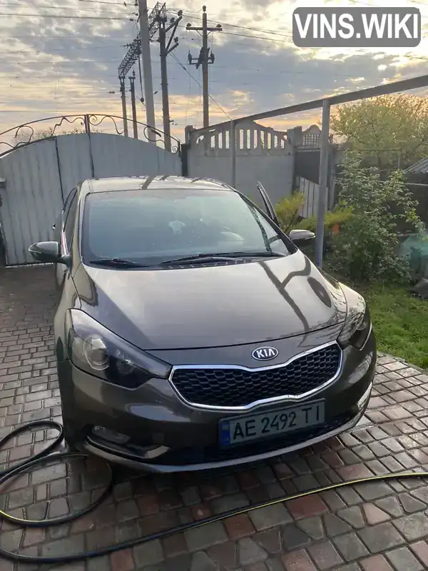 KNAFX411AD5038117 Kia Cerato 2013 Седан 1.59 л. Фото 1