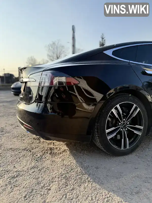 5YJSA1CN0DFP14723 Tesla Model S 2013 Ліфтбек  Фото 4