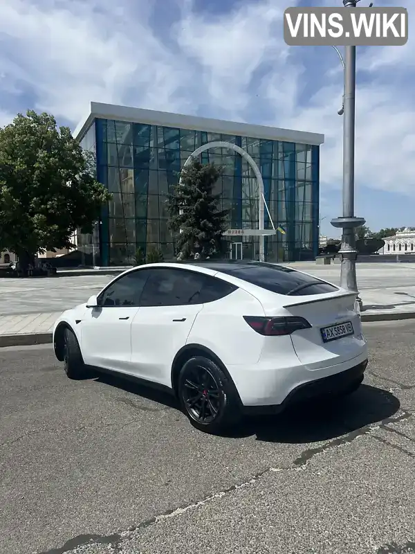 5YJYGDEE9MF149637 Tesla Model Y 2021 Позашляховик / Кросовер  Фото 5