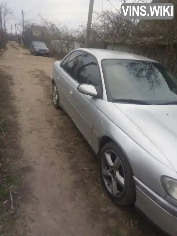 W0L0VBM69W1144665 Opel Omega 1998 Седан 2.5 л. Фото 1