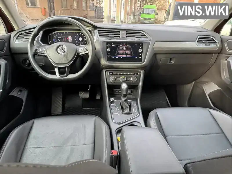 3VV3B7AX2LM075412 Volkswagen Tiguan 2019 Позашляховик / Кросовер 1.98 л. Фото 7