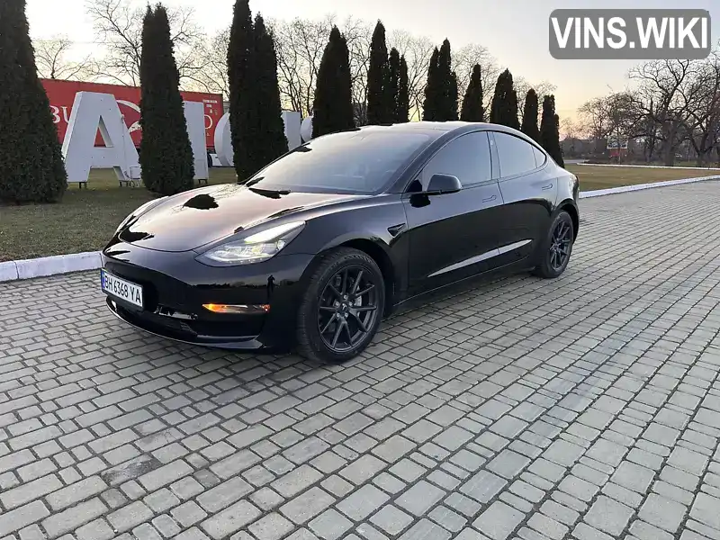 5YJ3E1EB9MF035643 Tesla Model 3 2021 Седан  Фото 1