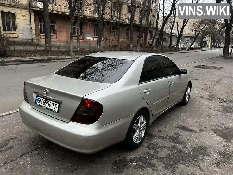 4T1BE32K82U631693 Toyota Camry 2002 Седан 2.36 л. Фото 5