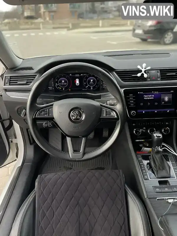 TMBLJ9NPXL7015461 Skoda Superb 2019 Универсал 1.97 л. Фото 5