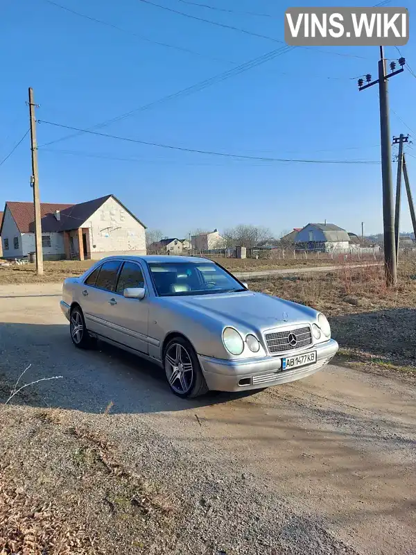 WDB2100351A065709 Mercedes-Benz E-Class 1995 Седан 2 л. Фото 2