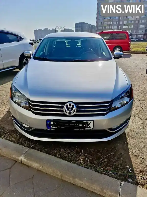 Седан Volkswagen Passat 2015 1.8 л. Автомат обл. Одеська, Южне (Південне) - Фото 1/11