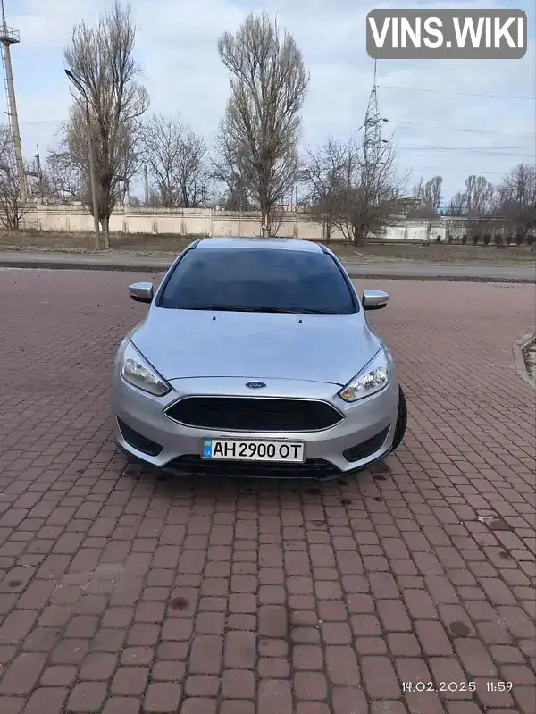 1FADP3F26HL319278 Ford Focus 2017 Седан 2 л. Фото 1