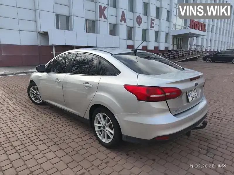 1FADP3F26HL319278 Ford Focus 2017 Седан 2 л. Фото 6