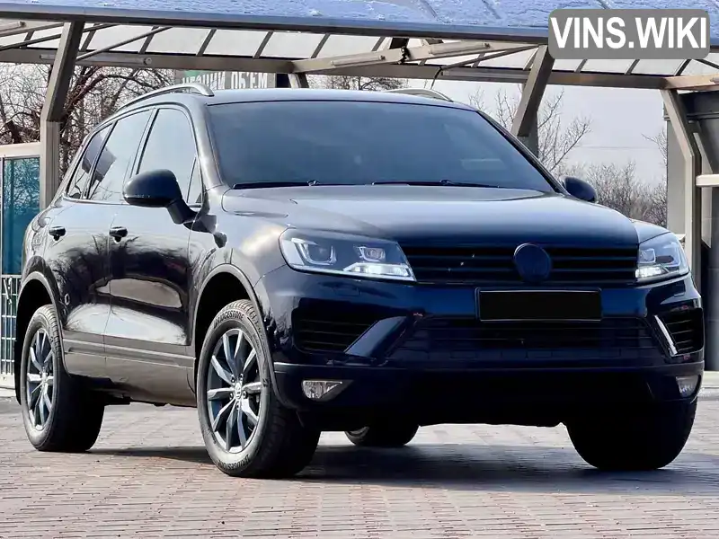 Внедорожник / Кроссовер Volkswagen Touareg 2015 3 л. Автомат обл. Запорожская, Запорожье - Фото 1/21