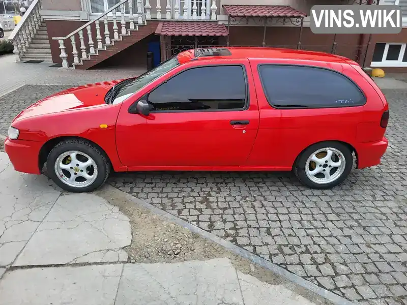 JN1EAAN15U0500001 Nissan Almera 1995 Хетчбек 1.4 л. Фото 4