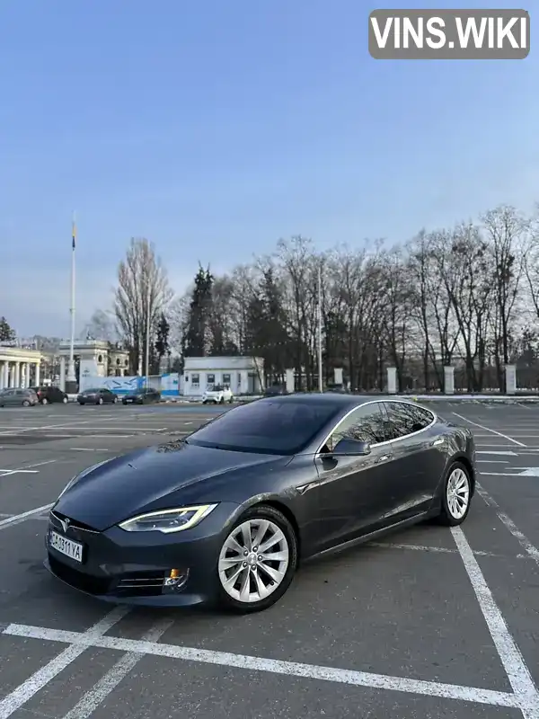 5YJSA1E20HF202730 Tesla Model S 2017 Лифтбек  Фото 2