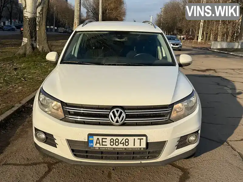 Позашляховик / Кросовер Volkswagen Tiguan 2015 1.97 л. Ручна / Механіка обл. Дніпропетровська, Дніпро (Дніпропетровськ) - Фото 1/8