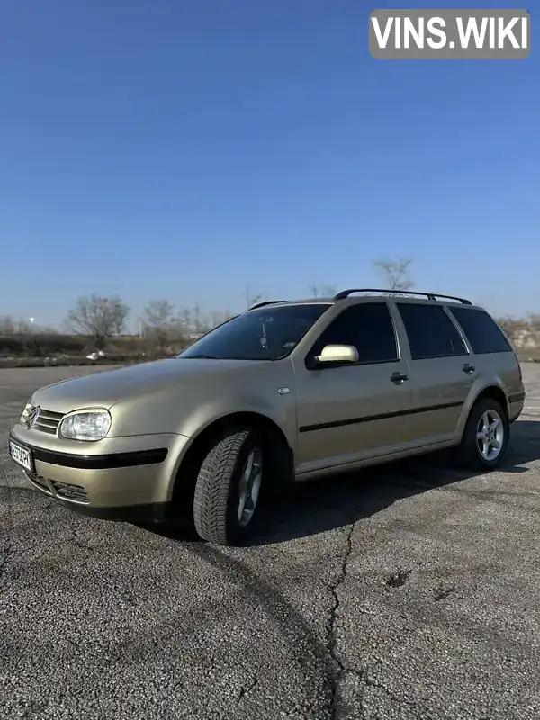 Універсал Volkswagen Golf 2002 1.6 л. Ручна / Механіка обл. Дніпропетровська, Дніпро (Дніпропетровськ) - Фото 1/13