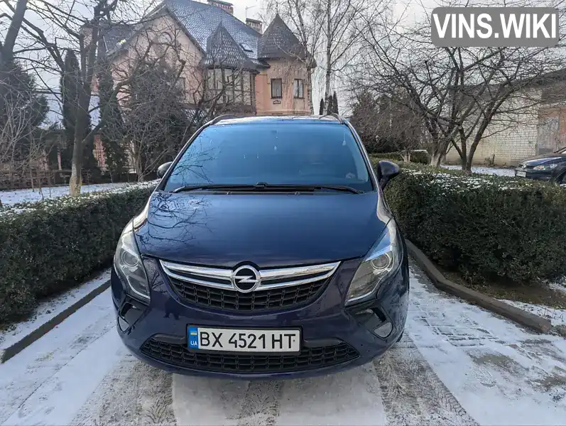 Минивэн Opel Zafira Tourer 2015 2 л. Автомат обл. Хмельницкая, Хмельницкий - Фото 1/21