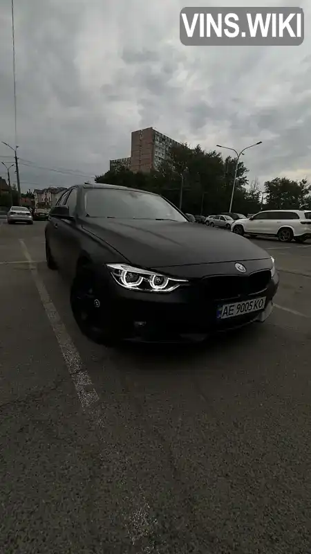 Седан BMW 3 Series 2014 2 л. Автомат обл. Днепропетровская, Днепр (Днепропетровск) - Фото 1/21