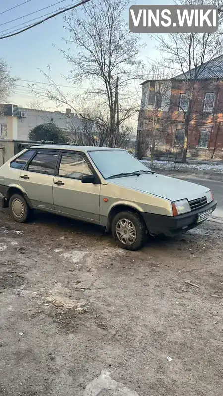 Хэтчбек ВАЗ / Lada 2109 2002 1.5 л. Ручная / Механика обл. Днепропетровская, Днепр (Днепропетровск) - Фото 1/4