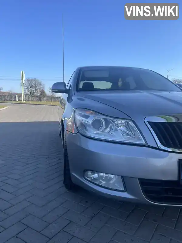 TMBCT61ZXC2018213 Skoda Octavia 2011 Лифтбек 1.6 л. Фото 2