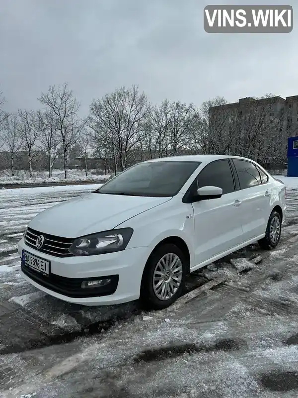 XW8ZZZ61ZJG055791 Volkswagen Polo 2018 Седан 1.4 л. Фото 2