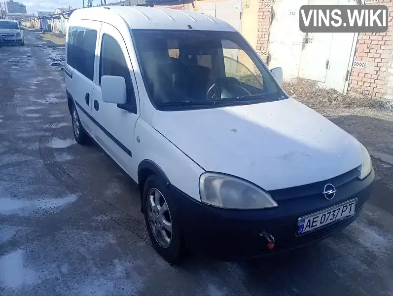 W0L0XCF2563070379 Opel Combo 2006 Минивэн 1.3 л. Фото 3