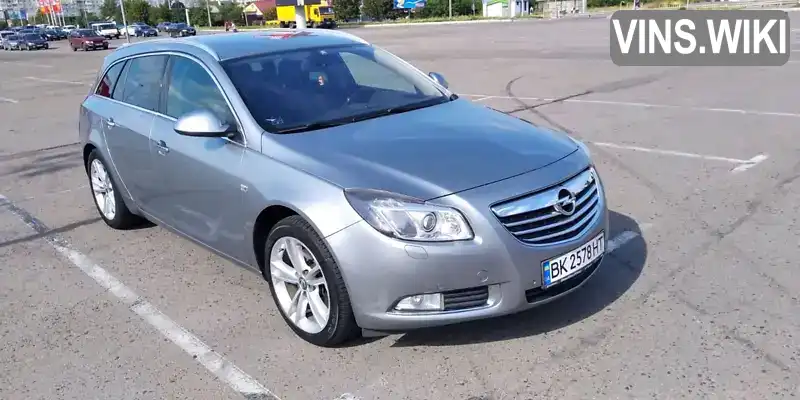 Универсал Opel Insignia 2012 1.96 л. Ручная / Механика обл. Ровенская, Ровно - Фото 1/14