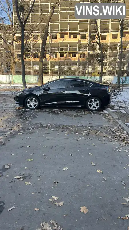 1G1RC6S5XJU137234 Chevrolet Volt 2018 Хетчбек 1.49 л. Фото 3