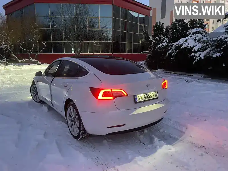 5YJ3E1EA3JF169700 Tesla Model 3 2018 Седан  Фото 4