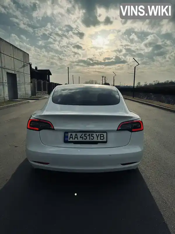 5YJ3E1EA1NF176957 Tesla Model 3 2022 Седан  Фото 9