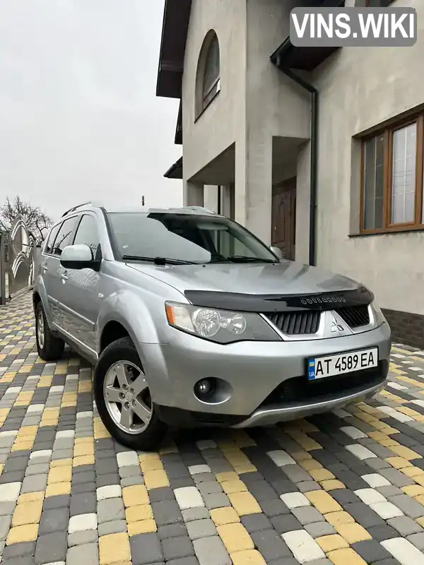 Позашляховик / Кросовер Mitsubishi Outlander 2007 2 л. Ручна / Механіка обл. Івано-Франківська, Рожнятів - Фото 1/14