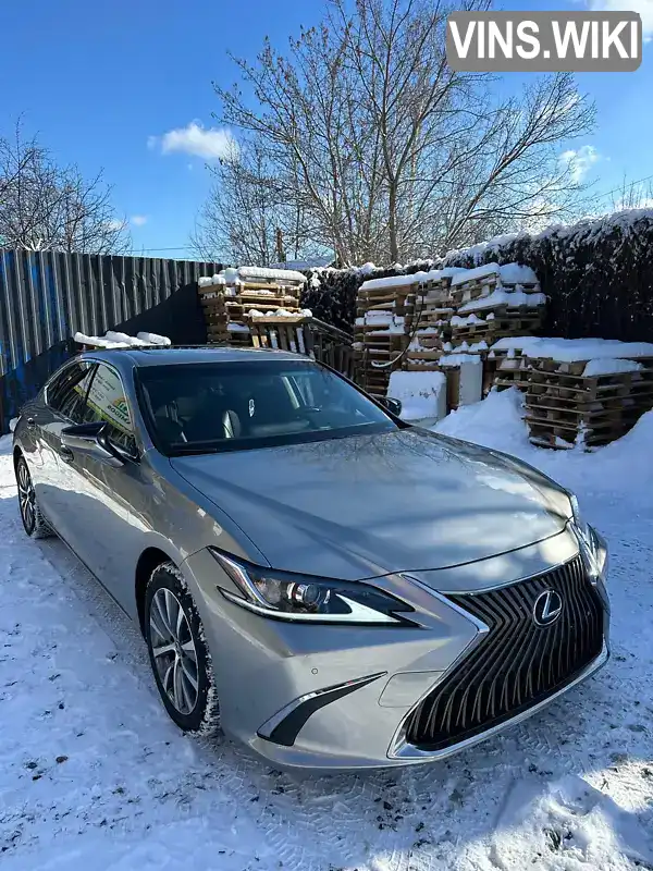 Седан Lexus ES 2019 2.49 л. Автомат обл. Киевская, Киев - Фото 1/21