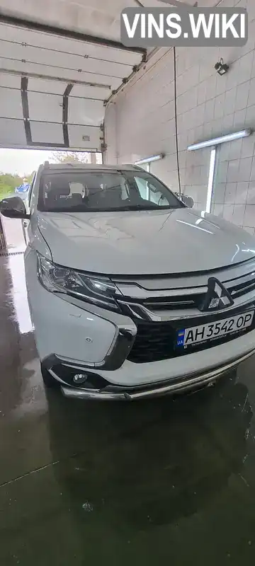 MMCGUKS10KHZ00246 Mitsubishi Pajero Sport 2018 Позашляховик / Кросовер 2.5 л. Фото 2