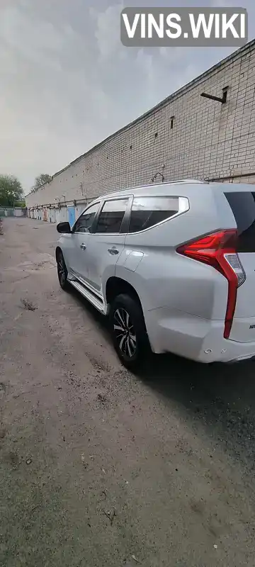 MMCGUKS10KHZ00246 Mitsubishi Pajero Sport 2018 Позашляховик / Кросовер 2.5 л. Фото 4