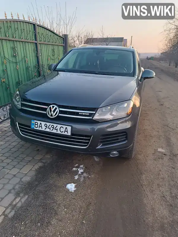 WVGFG9BP5CD002470 Volkswagen Touareg 2011 Позашляховик / Кросовер 3 л. Фото 1