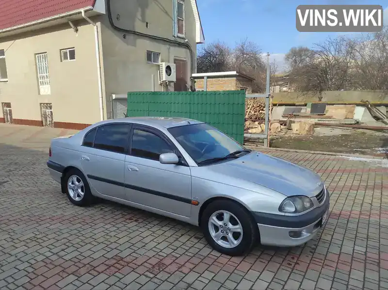 Седан Toyota Avensis 1999 1.8 л. Ручна / Механіка обл. Одеська, Білгород-Дністровський - Фото 1/21