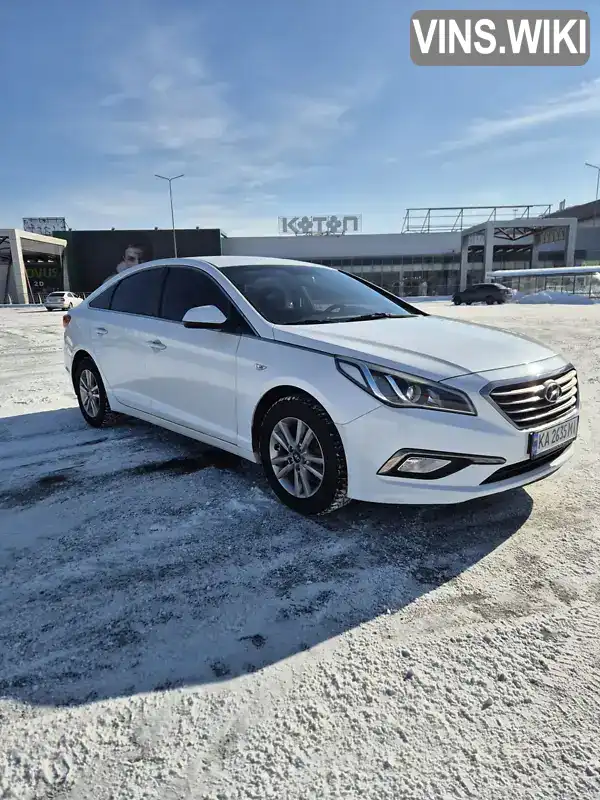 Седан Hyundai Sonata 2016 2 л. Автомат обл. Киевская, Киев - Фото 1/21