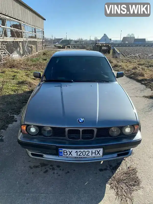 Седан BMW 5 Series 1993 2 л. Ручная / Механика обл. Хмельницкая, Хмельницкий - Фото 1/21