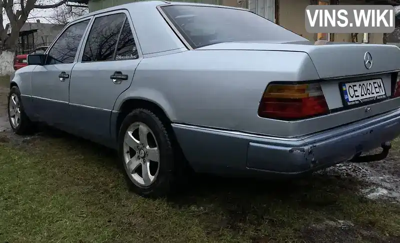 Седан Mercedes-Benz E-Class 1991 2.5 л. Ручная / Механика обл. Черновицкая, Кицмань - Фото 1/20