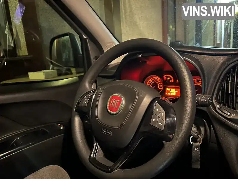 Мінівен Fiat Doblo 2018 1.6 л. Ручна / Механіка обл. Кіровоградська, Кропивницький (Кіровоград) - Фото 1/16