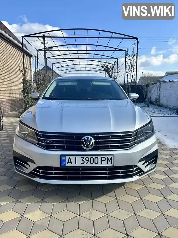 Седан Volkswagen Passat 2017 1.98 л. Автомат обл. Кіровоградська, Голованівськ - Фото 1/21