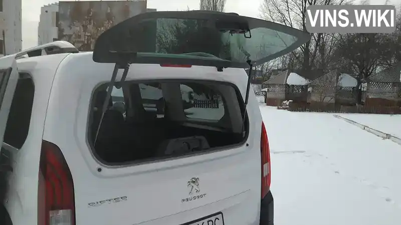 VR3EC9HPAKJ841118 Peugeot Rifter 2019 Мінівен 1.56 л. Фото 9