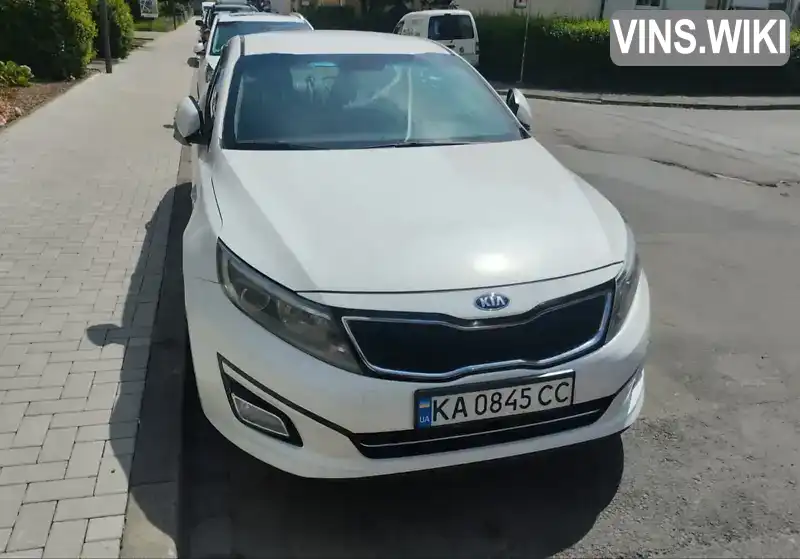 Седан Kia K5 2015 2 л. Автомат обл. Киевская, Киев - Фото 1/6