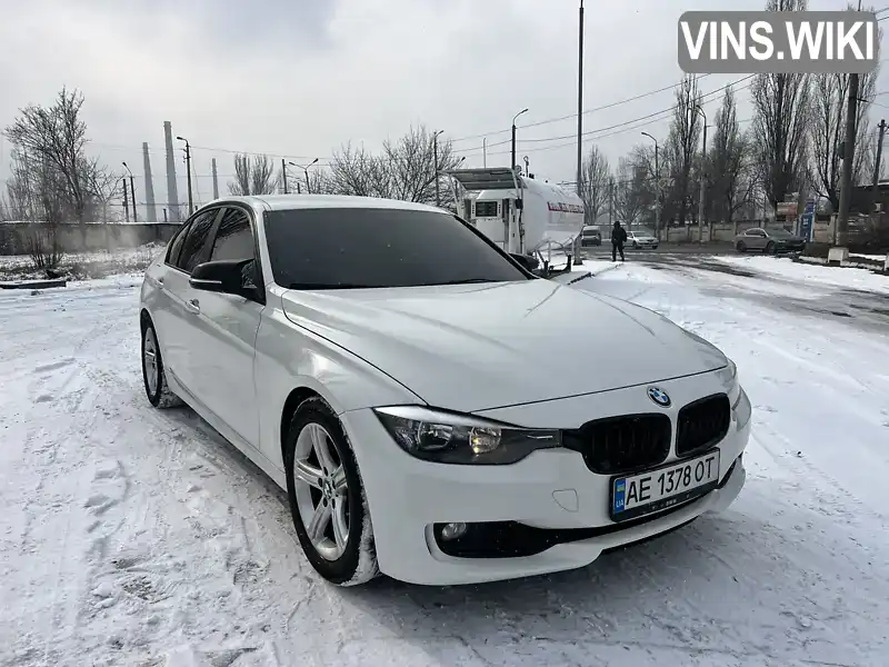 Седан BMW 3 Series 2014 2 л. Автомат обл. Днепропетровская, Днепр (Днепропетровск) - Фото 1/19