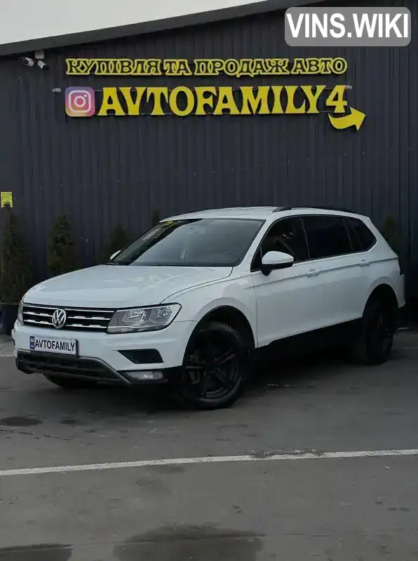 Позашляховик / Кросовер Volkswagen Tiguan 2017 1.98 л. Автомат обл. Дніпропетровська, Дніпро (Дніпропетровськ) - Фото 1/21