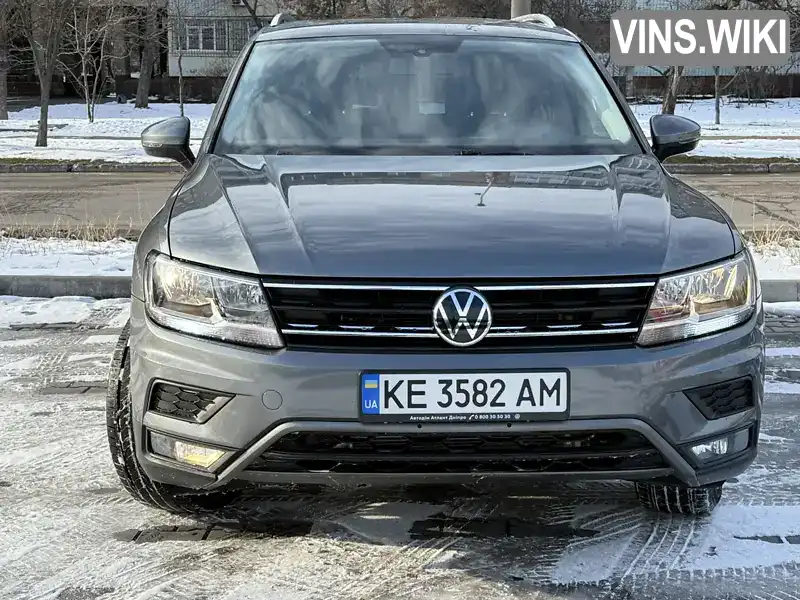 Позашляховик / Кросовер Volkswagen Tiguan 2018 1.98 л. Автомат обл. Дніпропетровська, Кам'янське (Дніпродзержинськ) - Фото 1/21