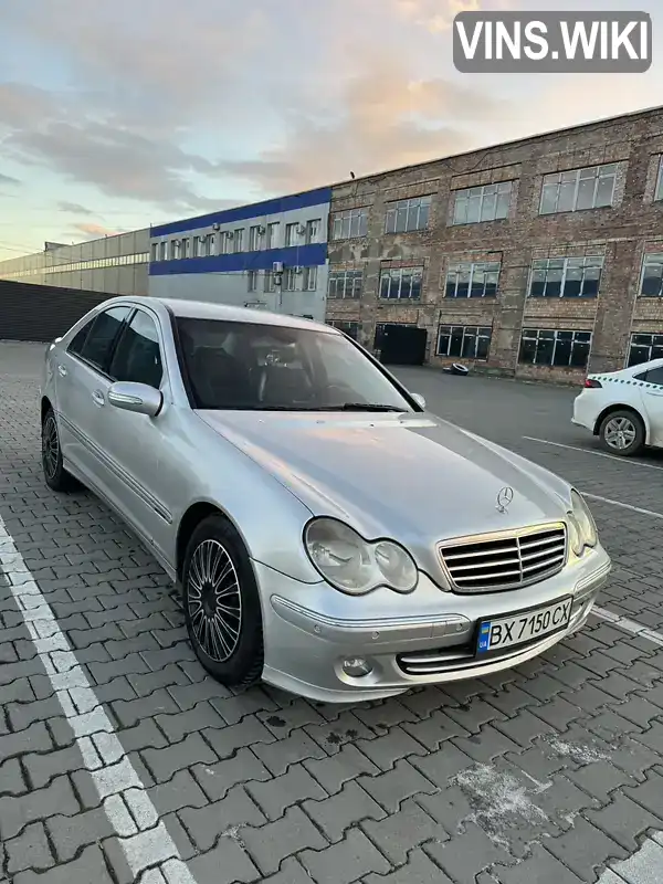 Седан Mercedes-Benz C-Class 2004 1.8 л. Ручна / Механіка обл. Хмельницька, Кам'янець-Подільський - Фото 1/18