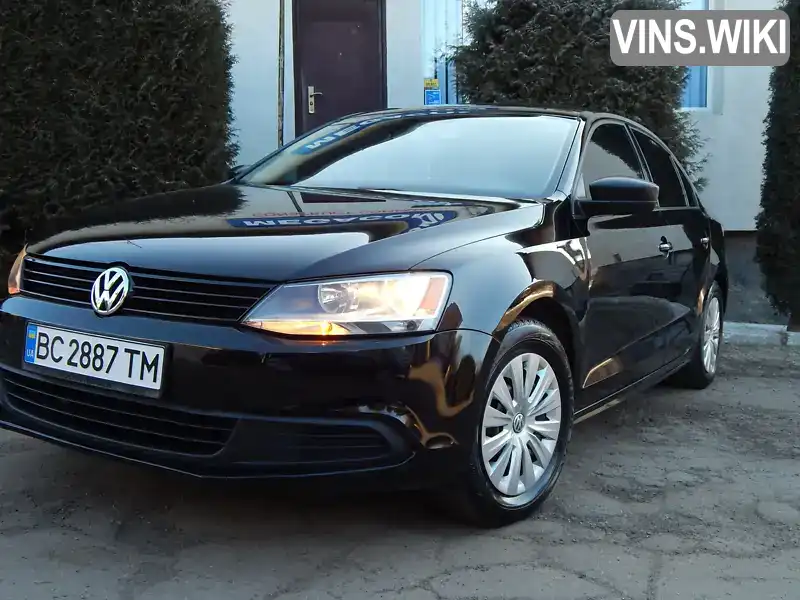 Седан Volkswagen Jetta 2013 1.98 л. Автомат обл. Львовская, Дрогобыч - Фото 1/21