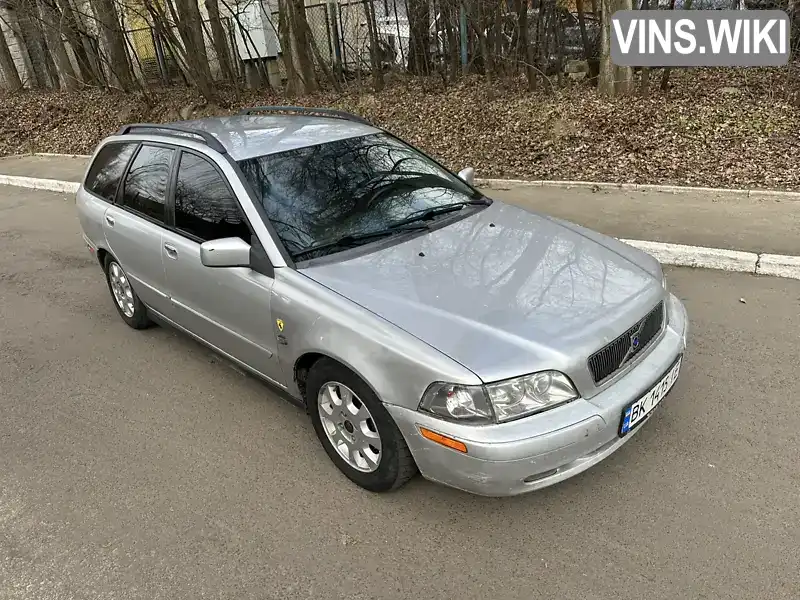 YV1VW70824F037083 Volvo V40 2003 Універсал 1.9 л. Фото 5