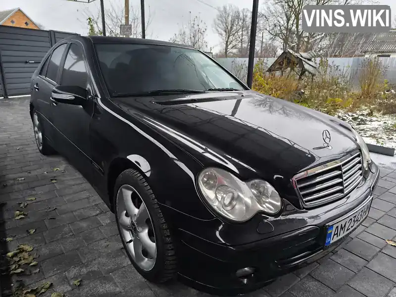 Седан Mercedes-Benz C-Class 2005 2.15 л. Автомат обл. Житомирская, Бердичев - Фото 1/21